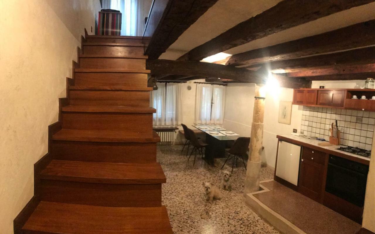 Palazzo Grassi And Accademia Bridge Superb House Apartment Venice Exterior photo