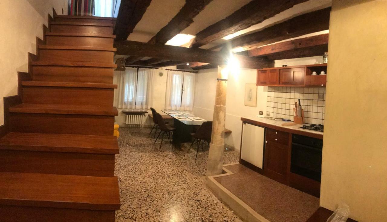 Palazzo Grassi And Accademia Bridge Superb House Apartment Venice Exterior photo